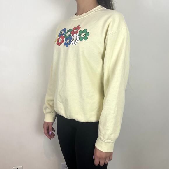 Daisy Flower Crewneck Sweater - Picture 2 of 4